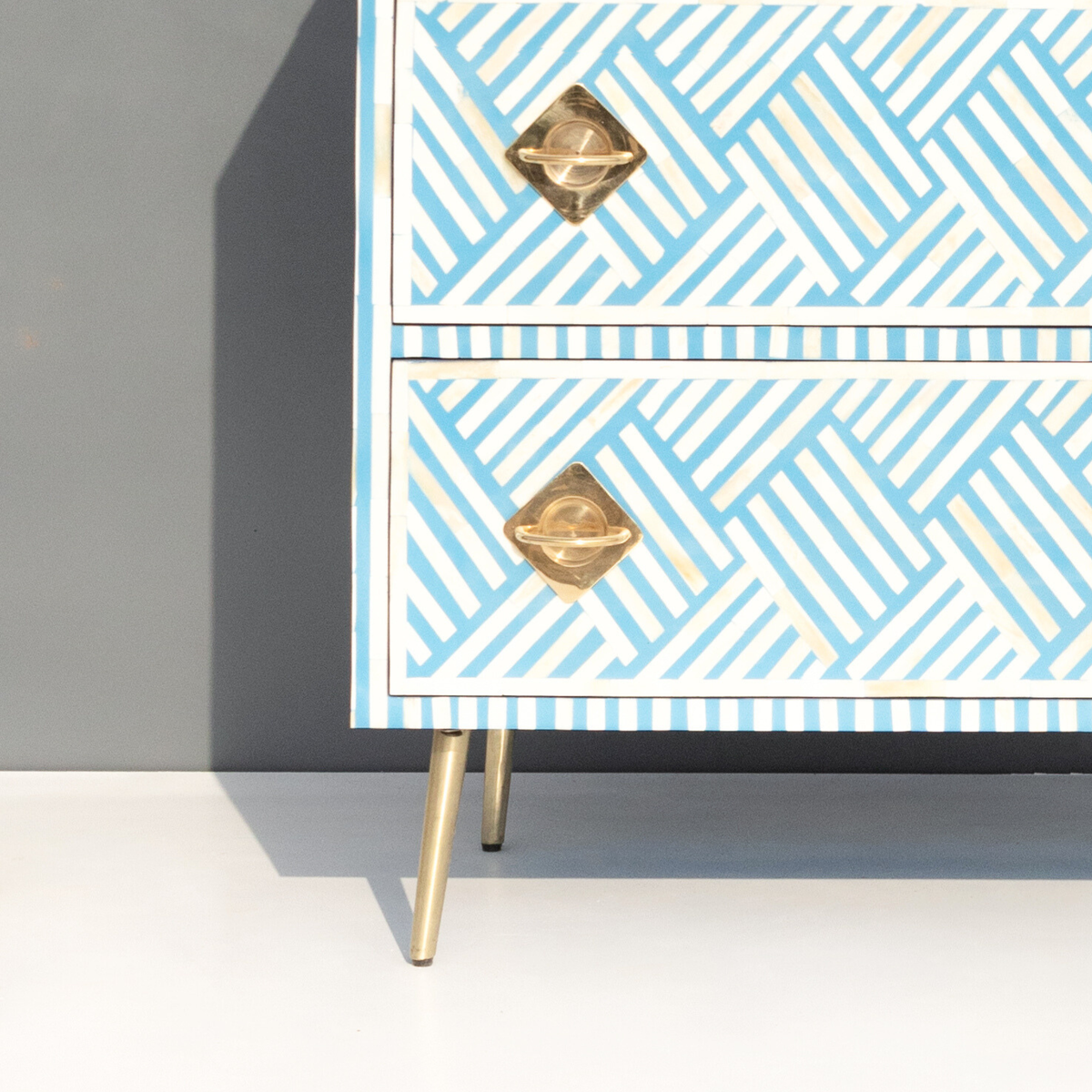 Bone Inlay Chest of 3 Drawers with Metal Knobs